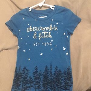 Abercrombie kids blue logo shirt
